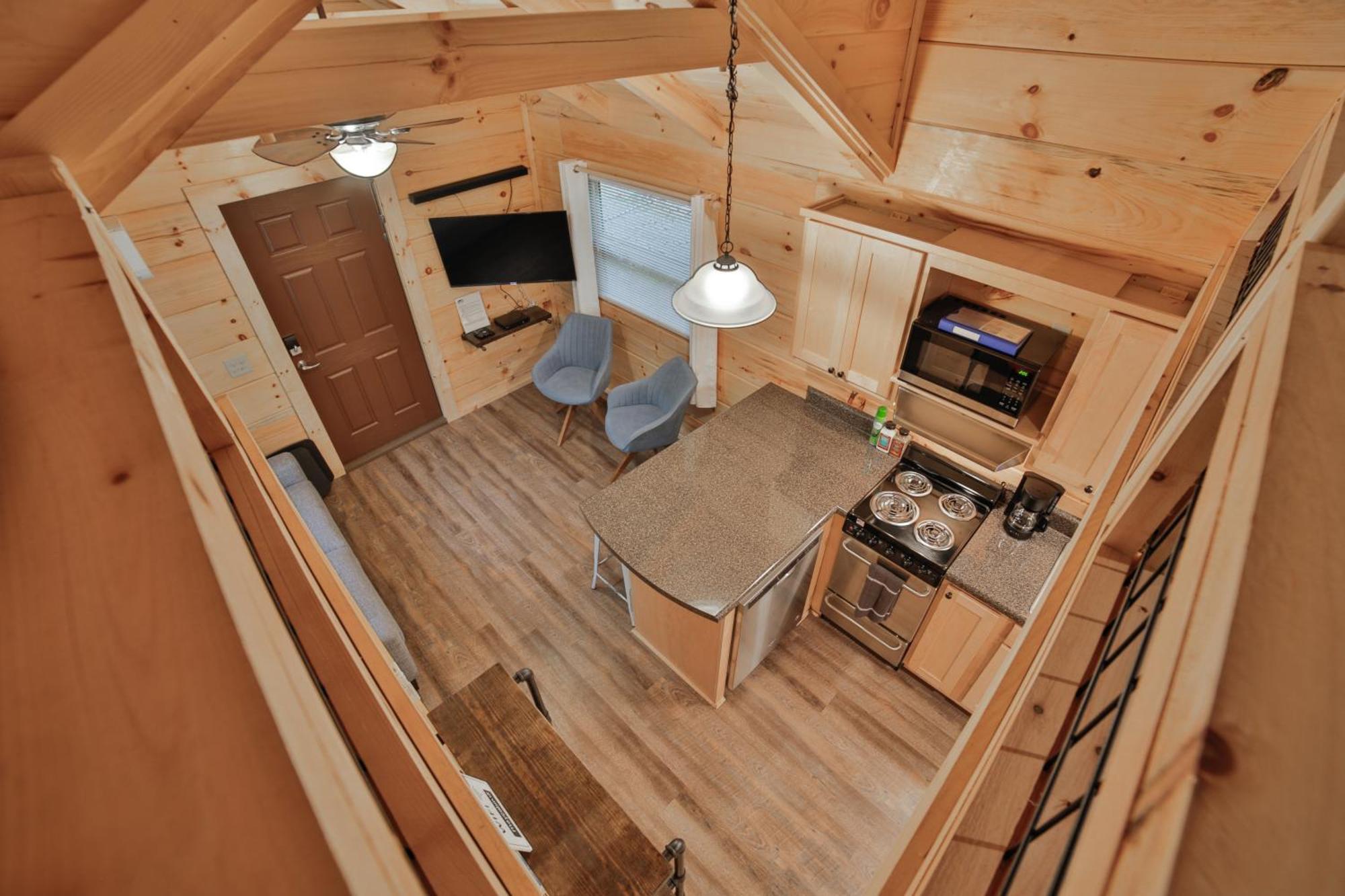 שאטאנוגה Lena Cabin Wooded Tiny Cabin - Hot Tub מראה חיצוני תמונה