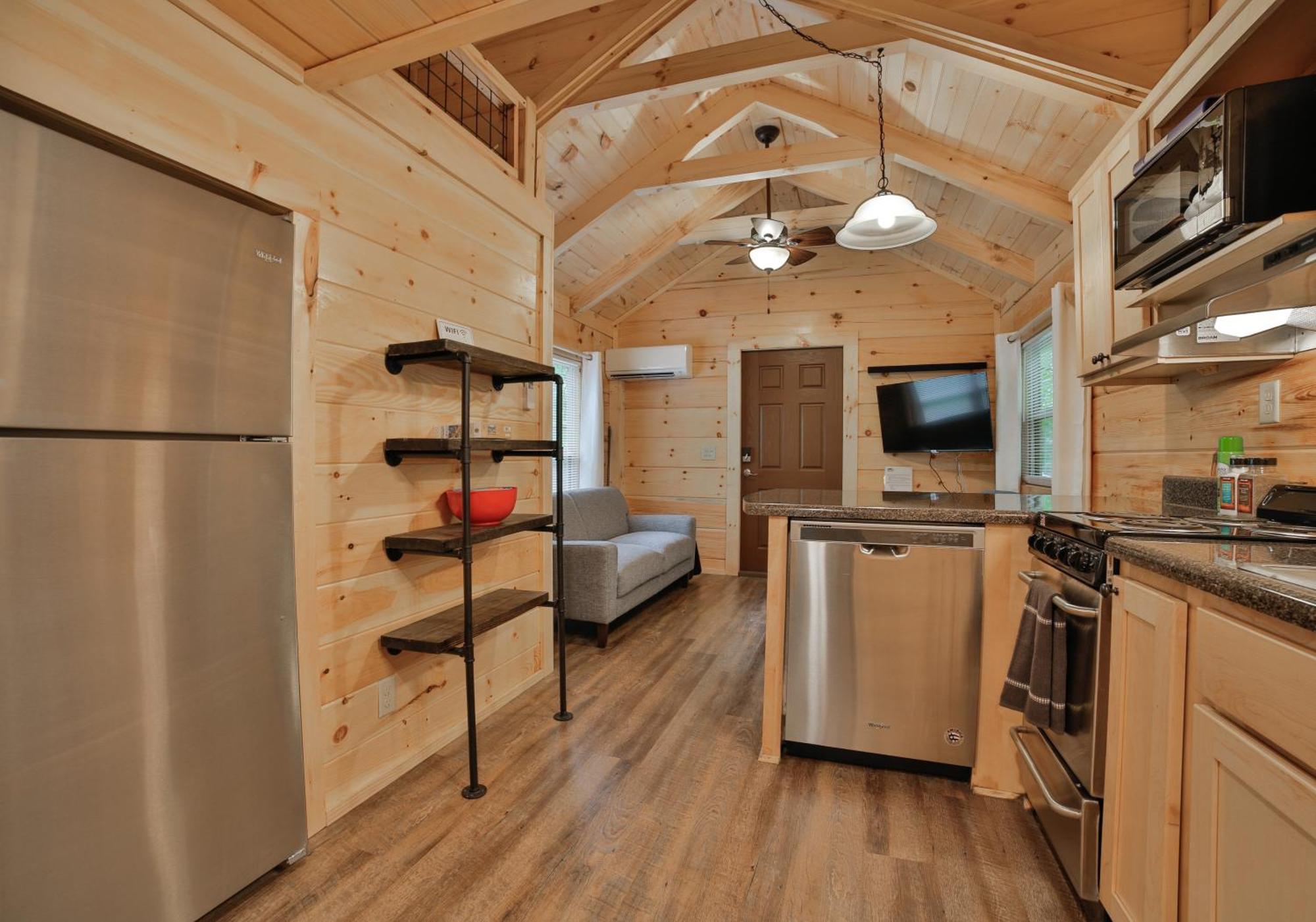 שאטאנוגה Lena Cabin Wooded Tiny Cabin - Hot Tub מראה חיצוני תמונה