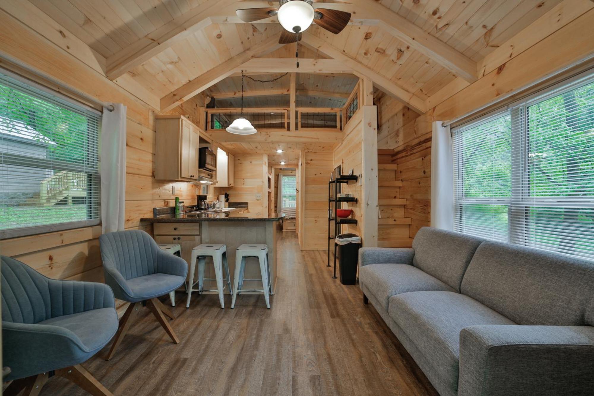 שאטאנוגה Lena Cabin Wooded Tiny Cabin - Hot Tub מראה חיצוני תמונה